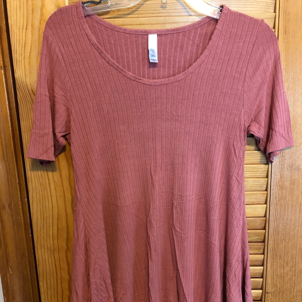 LulaRoe Perfect T